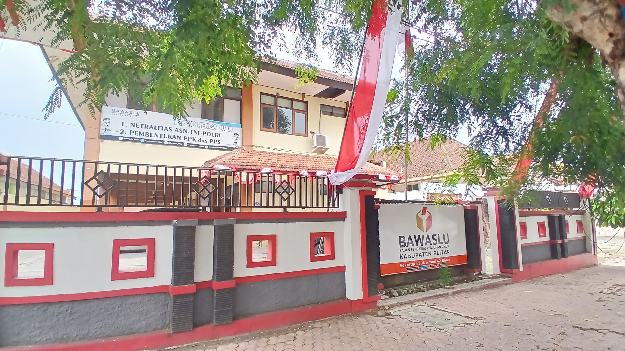 Bawaslu Blitar Dirikan Posko Pengaduan untuk Pemutakhiran Data Pemilih