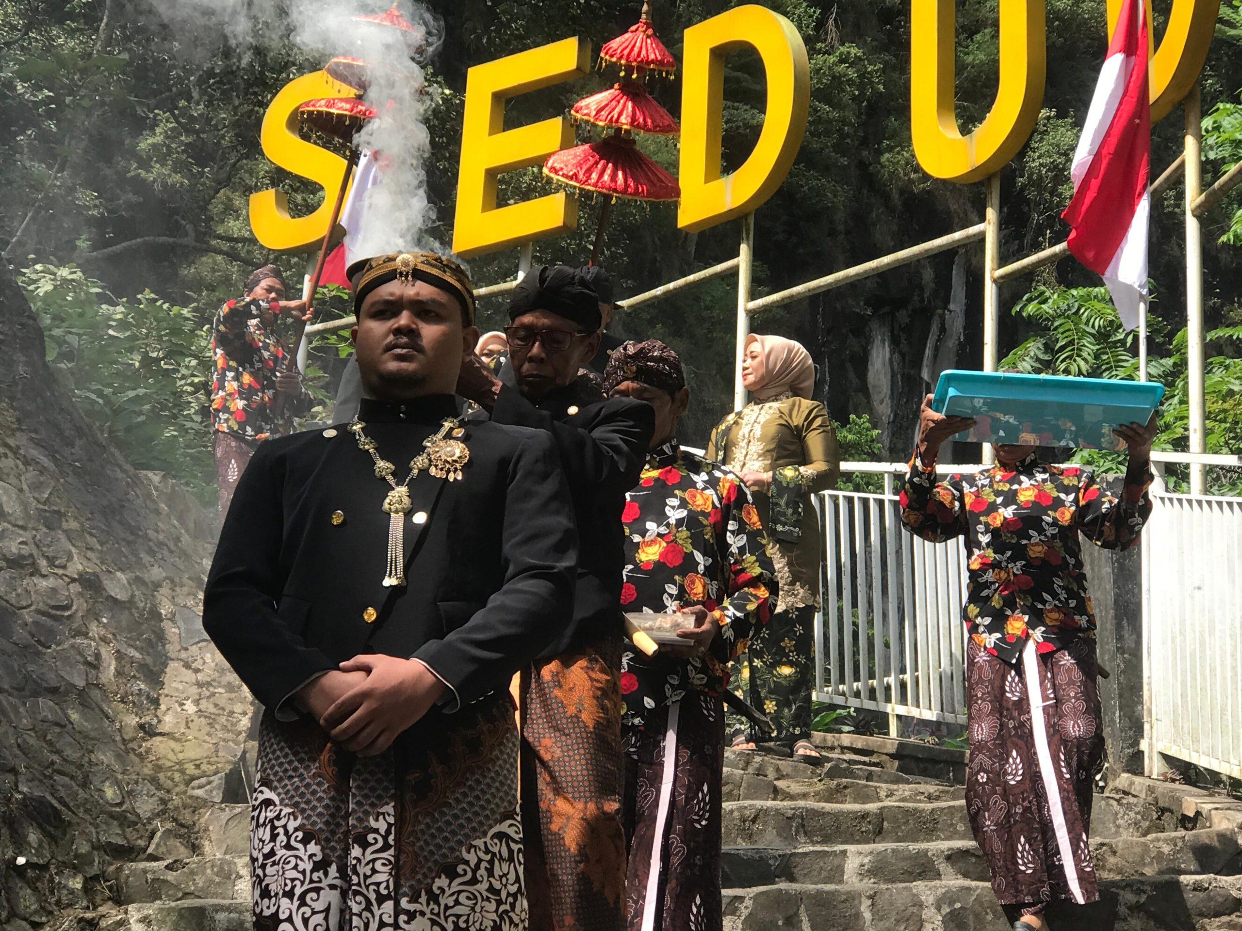 Usai Bulan Suro, Air Terjun Sedudo Tetap Jadi Daya Tarik Wisata dan Tradisi