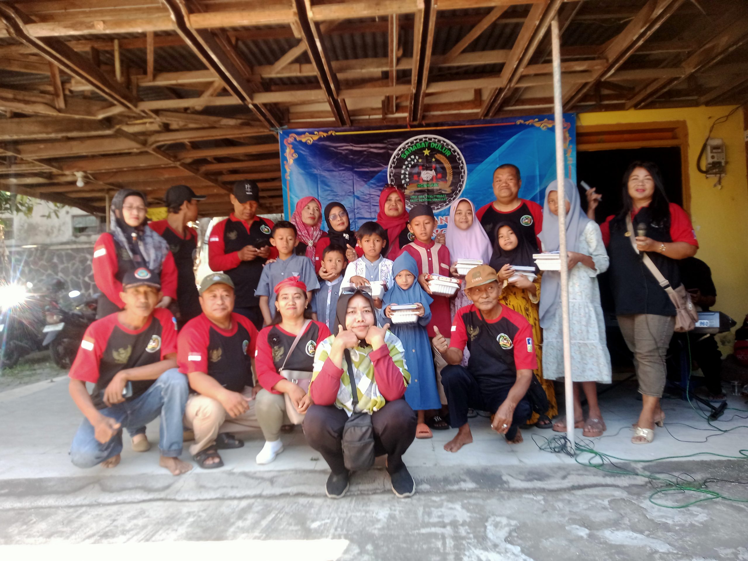 Akhir Bulan Suro, Komunitas SDN Nganjuk Gelar Santunan untuk Anak Yatim