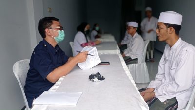 17 Ribu Santri Al Falah Ploso Mojo Siap Jalani Pemeriksaan Kesehatan Gratis