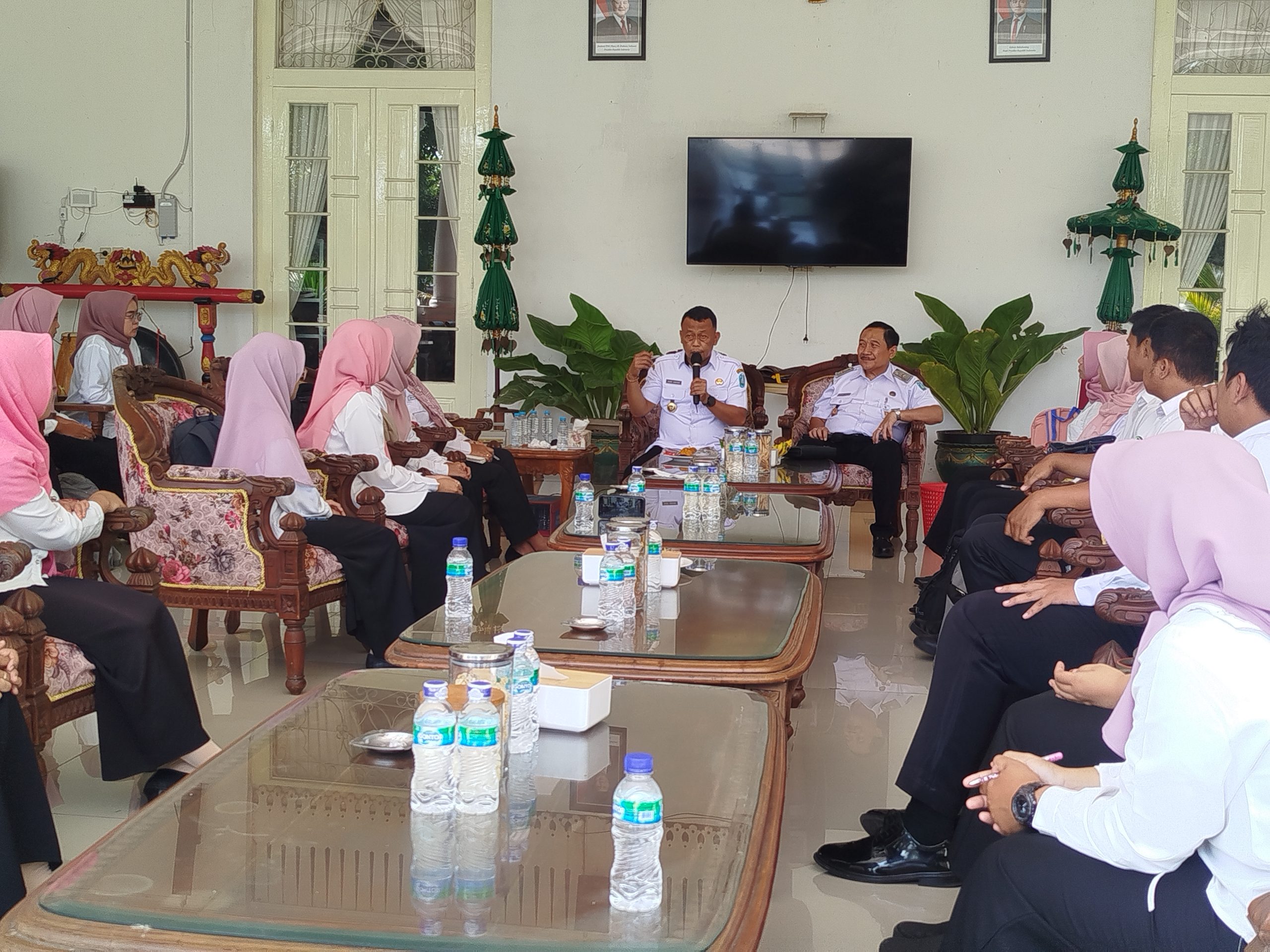 Bupati Ponorogo Kumpulkan Guru Sekolah Rakyat, Siap Ngantor di Lokasi