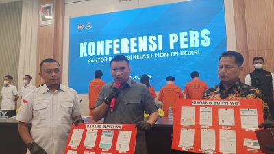 Operasi Wira Waspada, Imigrasi Kediri Amankan Tiga WNA Pelanggar Izin Tinggal
