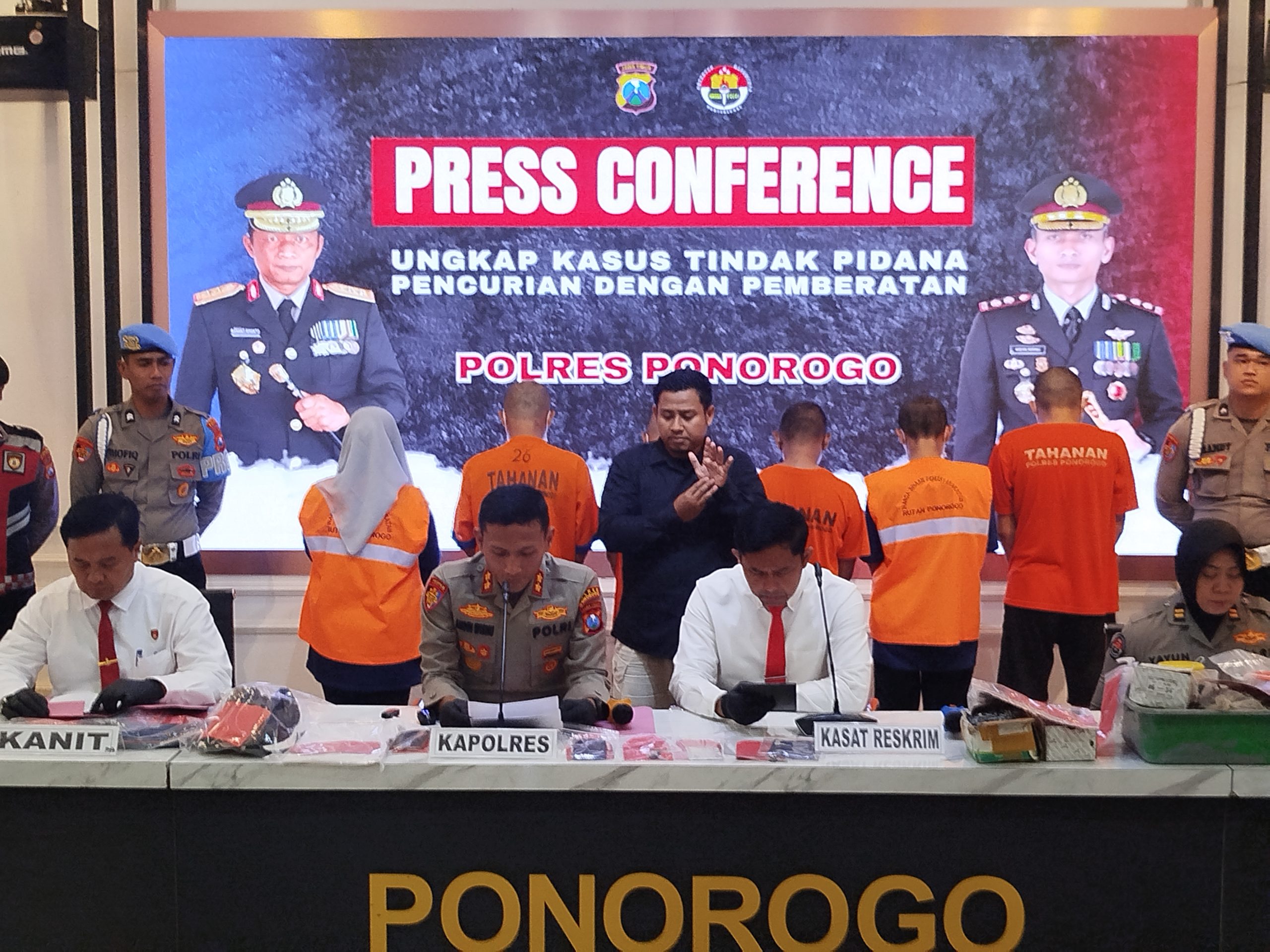 Satreskrim Polres Ponorogo Tangkap Dua Spesialis Pembobol Gudang Asal Jember