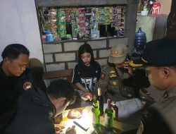 Operasi Gabungan Sasar Warkop Karaoke di Tulungagung, Miras dan Izin Kadaluarsa Jadi Sorotan