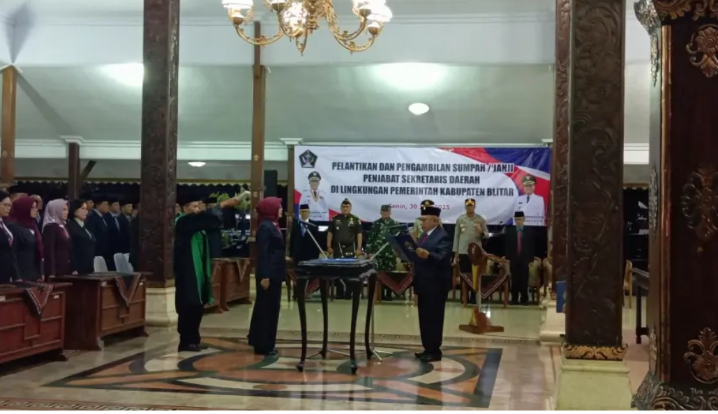 Izul Marom Pensiun, Bupati Rijanto Pilih Staf Ahli Jabat Penjabat Sekretaris Daerah