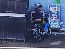 Viral! Pencuri Gas Elpiji 3 Kg Terekam CCTV di Depan Masjid Jombang