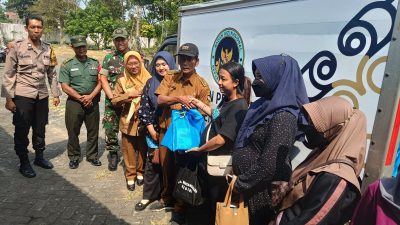 Koramil Pesantren Kawal Distribusi Makanan Bergizi untuk Warga Rentan di Tosaren