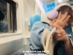 Detik-Detik Penumpang Kereta Api Dihantam Batu Saat Asyik Membaca Buku, PT KAI Kecam Keras Aksi Vandalisme