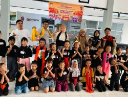 Lewat Garasi UMKM yang Didirikan Mas Dhito, Meril Kenalkan Seni Tari ke Wisatawan Asing