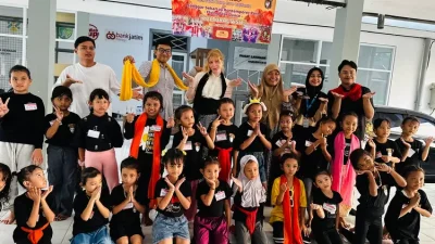 Lewat Garasi UMKM yang Didirikan Mas Dhito, Meril Kenalkan Seni Tari ke Wisatawan Asing