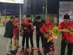 Peringati Kudatuli, DPC PDI Perjuangan Kota Madiun Gelar Tabur Bunga di Jalan