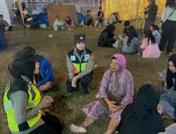 Polwan Polres Madiun Sampaikan Pesan Kamtibmas Lewat Patroli Humanis di SEPASMA