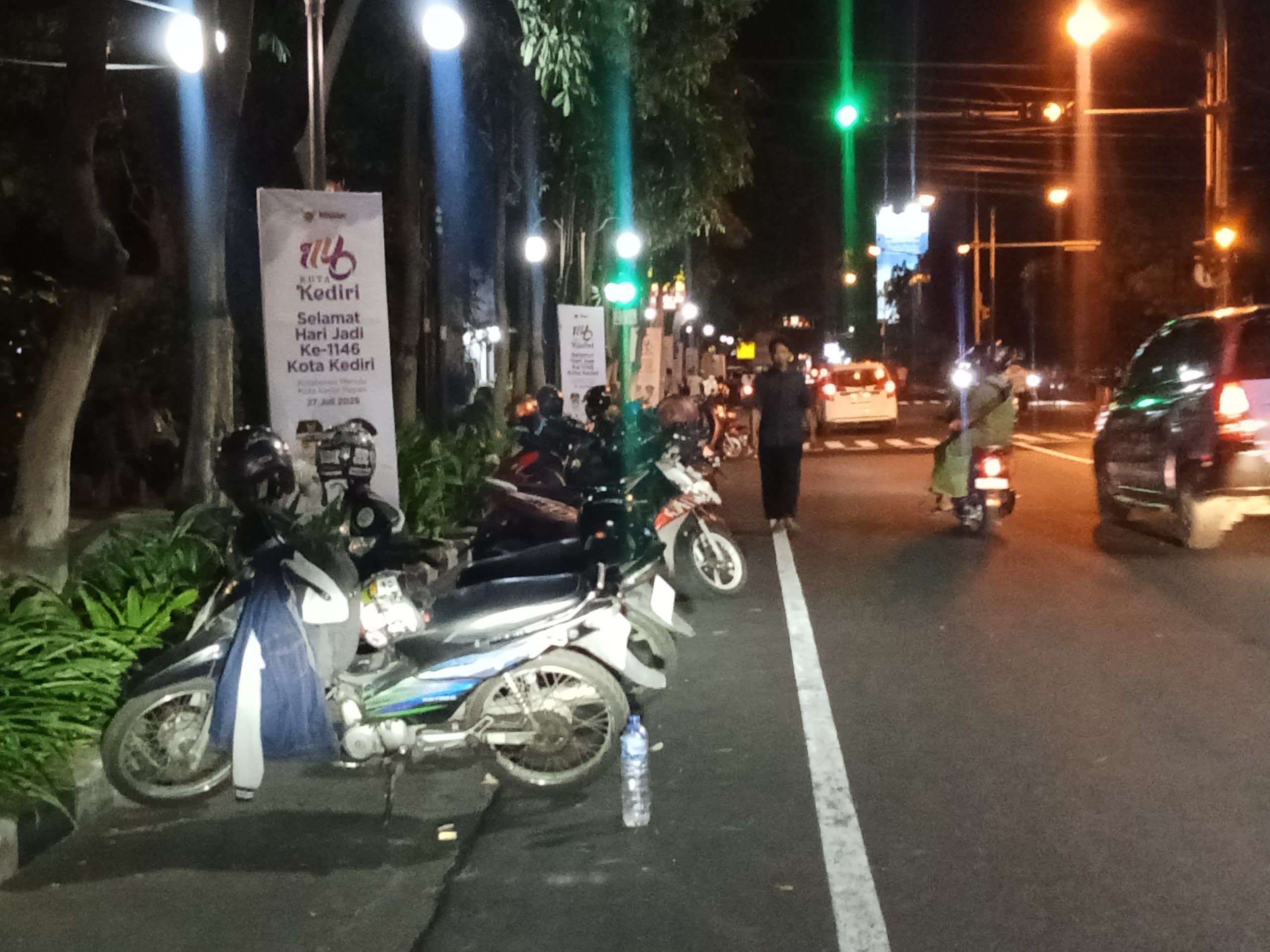 Tarif Parkir di Acara Mahakarya Dikeluhkan Pengunjung, Rp10 Ribu Tanpa Karcis