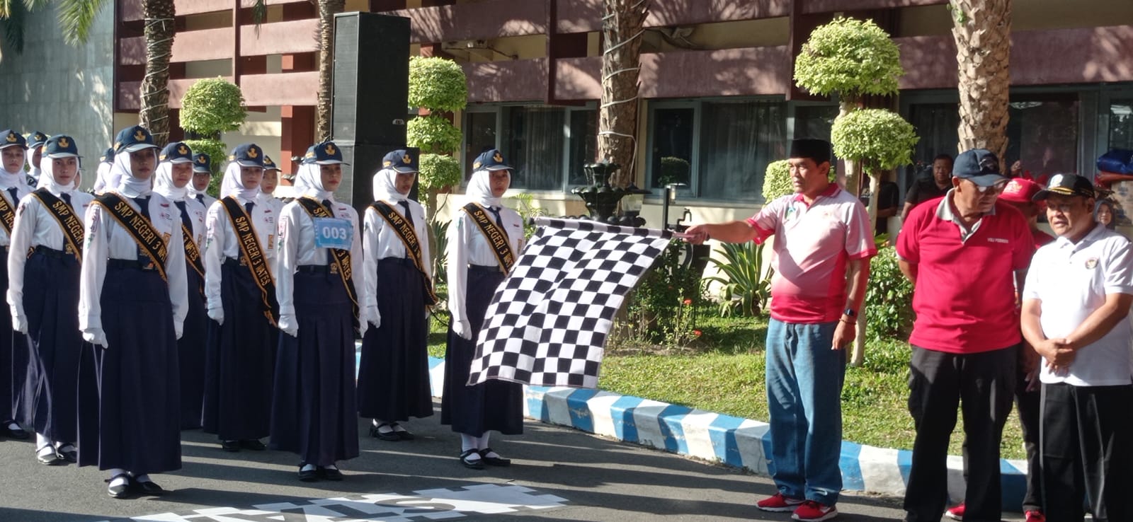 Semarak HUT RI ke-80, 150 Regu Pelajar SMP dan MTs Ikuti Lomba Baris-Berbaris di Kabupaten Kediri