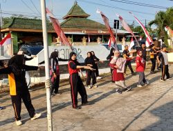 Meriah, Tiga Pilar Kecamatan Semen Gelar Senam Sehat dan Lomba Sambut HUT ke-80 RI