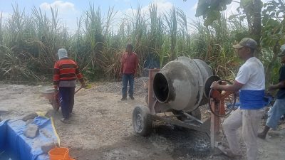 Pemdes Desa Bulu, Kecamatan Semen,  Bangun Jalan Cor di Dusun Karangdoro untuk Perkuat Akses Pertanian