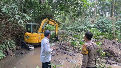 Normalisasi Sumber Cakarwesi, Aspirasi Warga Tosaren Terwujud Lewat Dinas PU