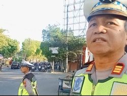 Polsek Pesantren Gelar Sapa Pagi di Simpang RS Baptis, Pastikan Lalin Lancar dan Aman