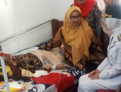 Apresiasi Pengorbanan Para Pejuang, Wali Kota Kediri Berikan Tali Asih pada Perintis dan Janda Perintis Kemerdekaan