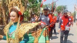 Karnaval Desa Turus Meriahkan HUT RI ke-80, Warga Tunjukkan Soliditas