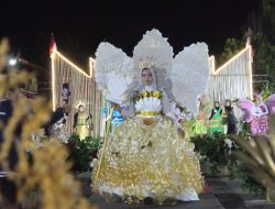 Fashion Show Kostum Daur Ulang Meriahkan HUT RI di Desa Wudi Lamongan
