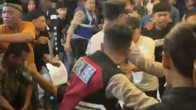 Orkes Dangdut di Balungtawun Lamongan Berujung Ricuh, Polisi Tangkap Dua Pelaku Pengeroyokan