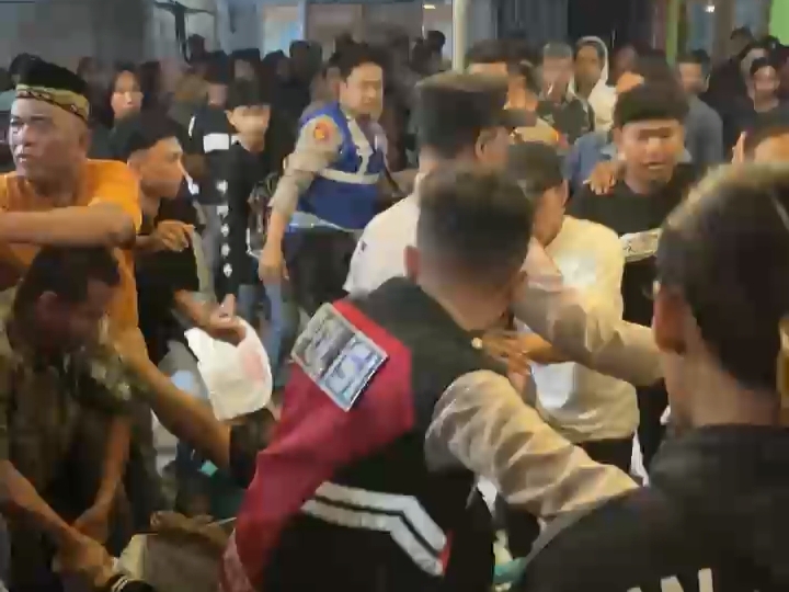 Orkes Dangdut di Balungtawun Lamongan Berujung Ricuh, Polisi Tangkap Dua Pelaku Pengeroyokan