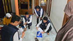 Polisi Geledah Rumah Tersangka Arisan Bodong di Lamongan, Cari Barang Bukti Tambahan