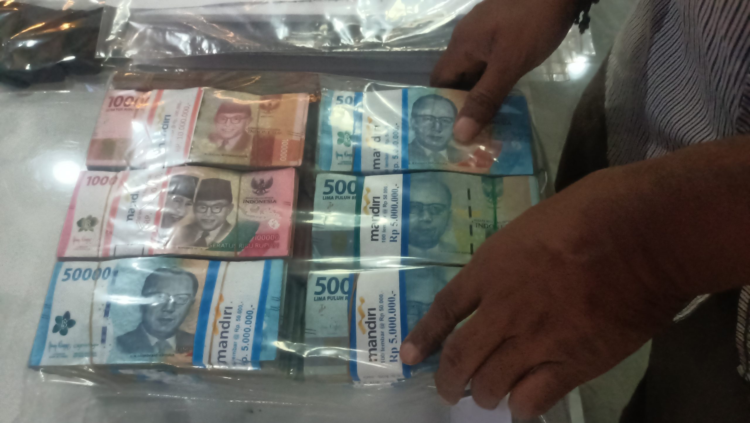 Arisan Bodong di Lamongan Rugikan Warga Rp 20 Miliar, Polisi Amankan Uang Rp 508 Juta