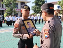 Langgar Etik, Anggota Polres Batu Dipecat lewat Upacara PTDH