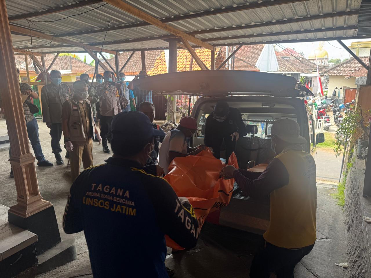 Mayat Lansia Ditemukan Membusuk di Rumahnya, Polisi Pastikan Tidak Ada Unsur Kriminal