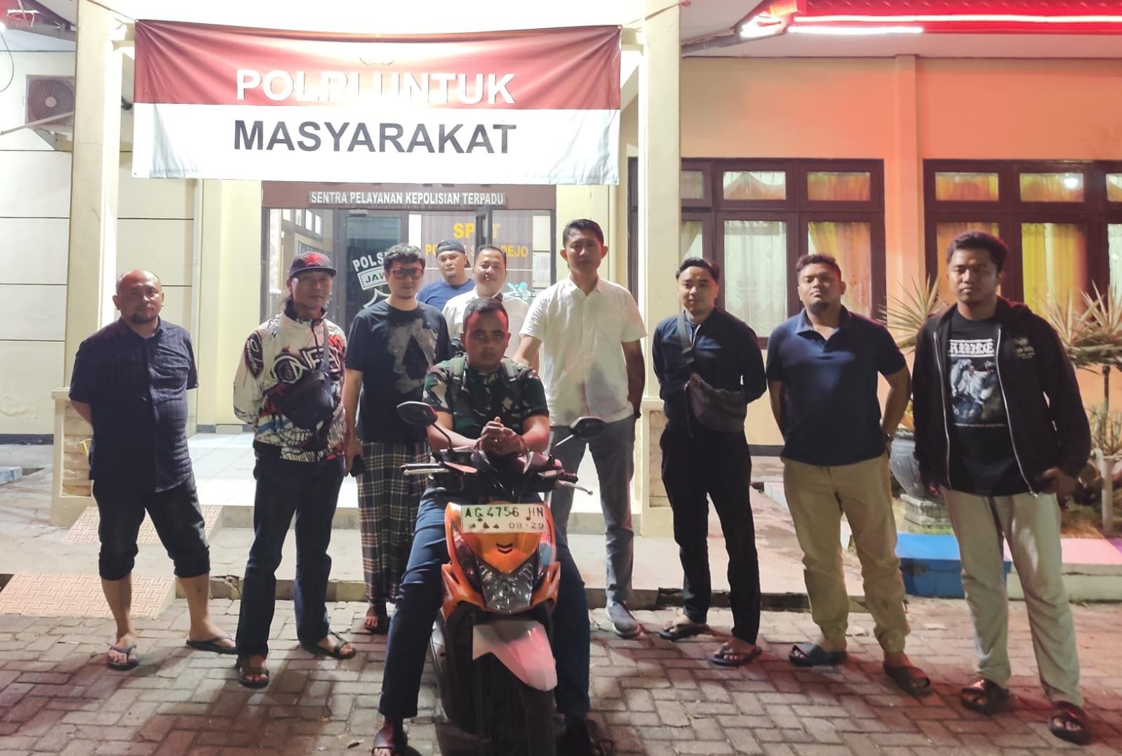 Ngaku TNI! Pria Asal Medan Tipu Gadis Kediri Lewat Facebook dan Bawa Kabur Motor