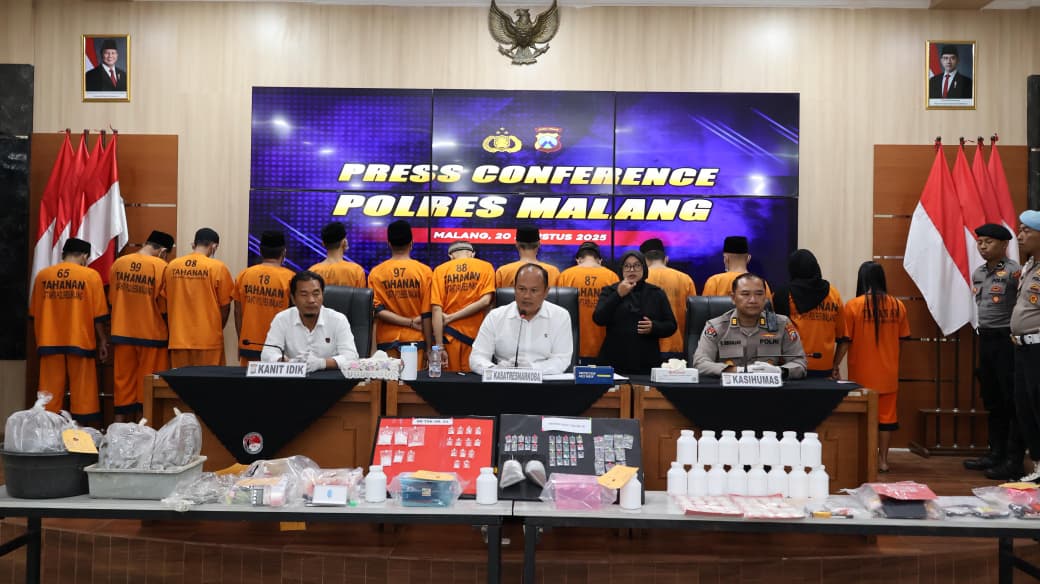 Ungkap 11 Kasus Narkoba, Polres Malang Gagalkan Peredaran Barang Haram Rp289 Juta!
