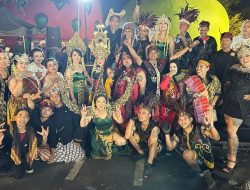 Parade Karya Lestari Fest 2025, PKL Batu Lestarikan Budaya Sambil Gerakkan Ekonomi