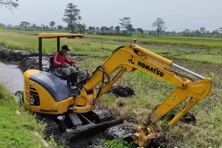 Musim Kemarau, Pemkab Kediri Genjot Normalisasi Sungai