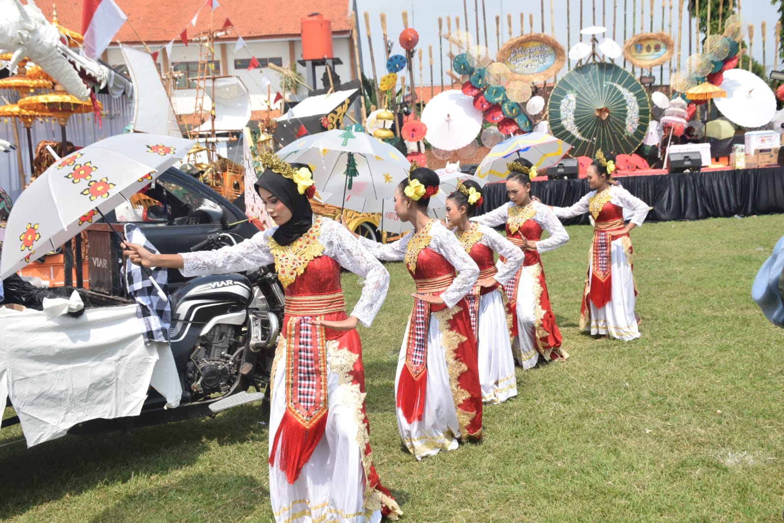 Umbrella Fest Miagan Jombang, Inovasi Desa yang Bikin Warga Cuan