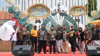 Miagan Umbrella Fest 2025: 25 Grup RT Meriahkan Kirab Budaya Payung