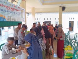 Jelang HUT RI, Polres Jombang Gelar Bazar Pangan Murah untuk Warga