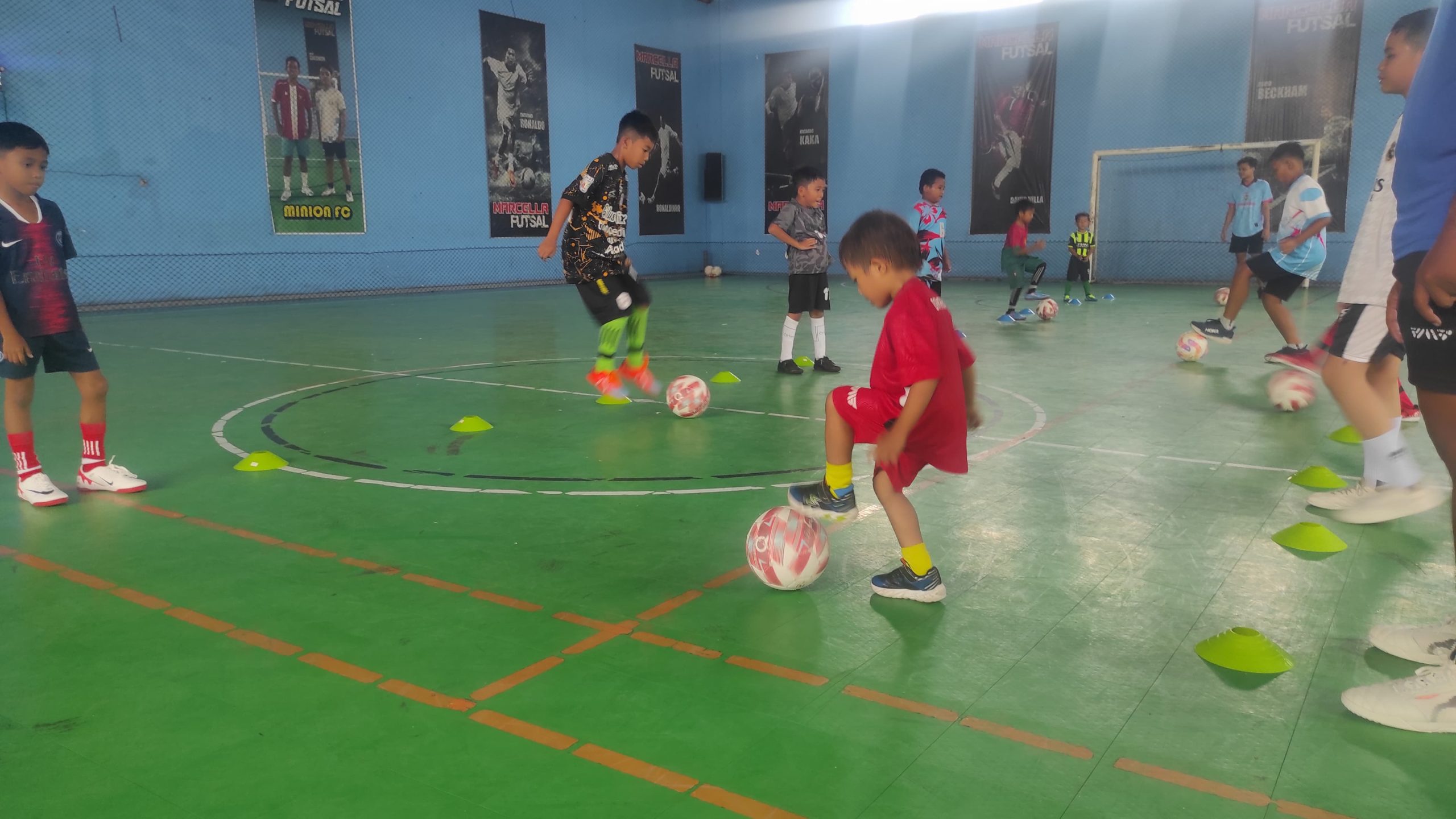 Tim Futsal Casper Kids Ajak Anak Jombang Lepas dari Gadget Lewat Futsal