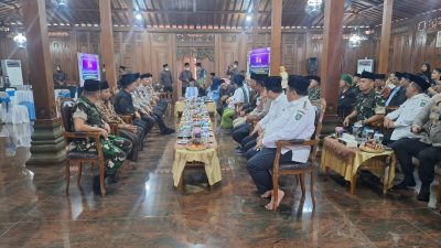 Kapolri Silaturahmi ke Ponpes Sidiqiyah Jombang, Pererat Sinergi Polri dan Ulama