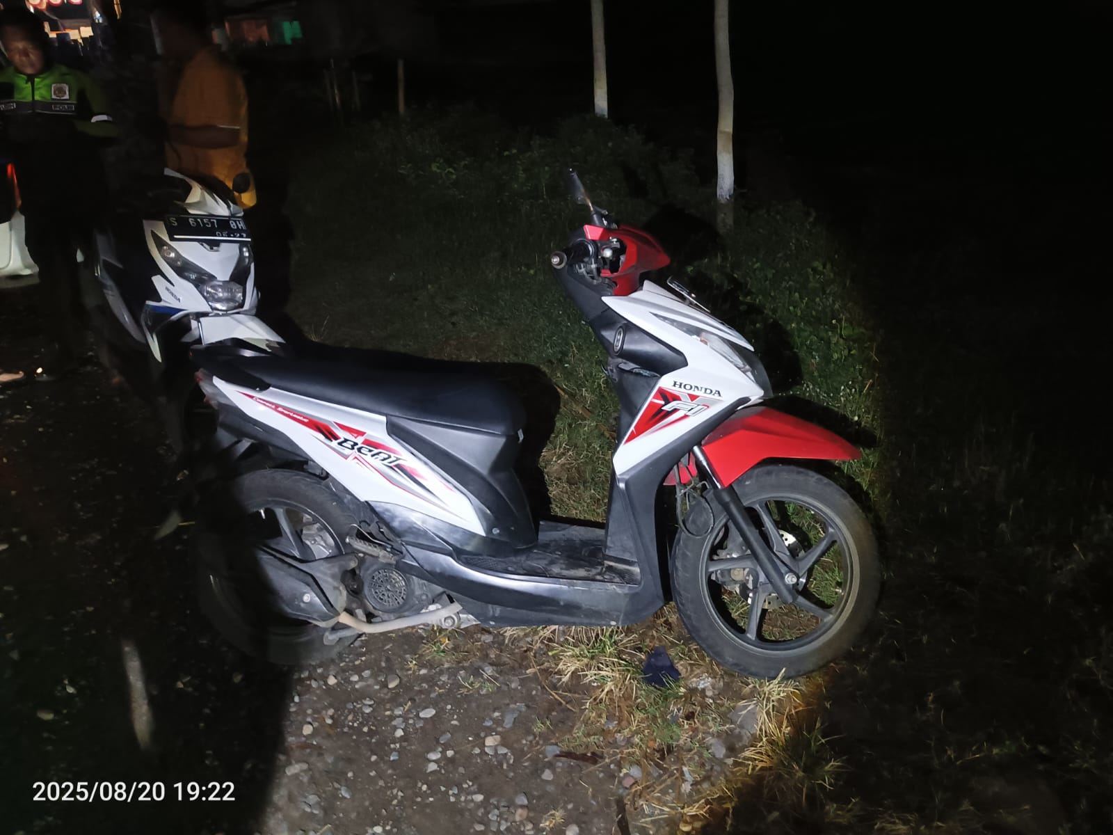 Gagal Menyalip! Pelajar di Jombang Tewas Tertabrak Truk