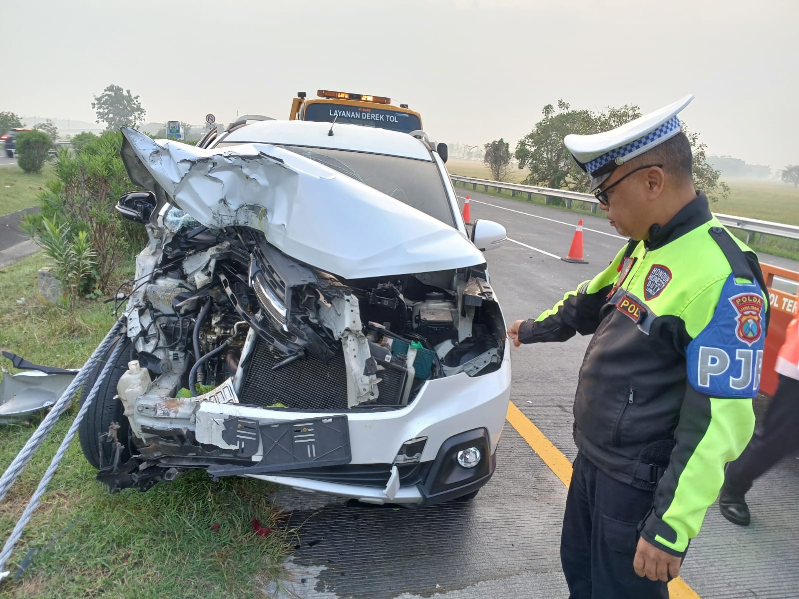 Beruntun di Tol Jombang–Mojokerto, Satu Tewas dan Dua Luka
