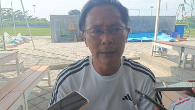 Dua Pemain Persik Cedera, Ong Kim Swee Fokus Benahi Kekurangan Menjelang Lawan PSBS Biak