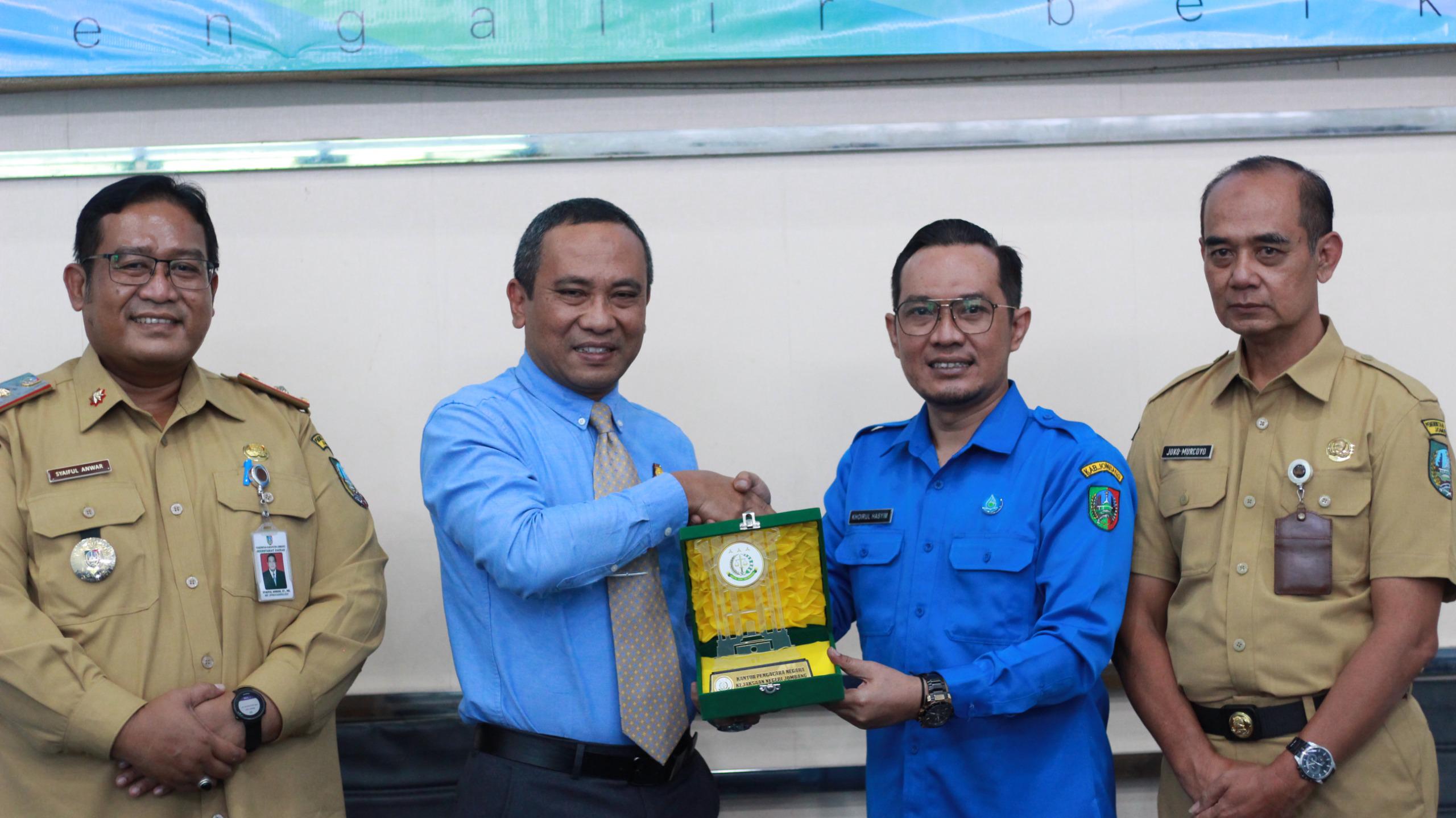 Perumdam Tirta Kencana Gandeng Kejari Jombang, Perkuat Tata Kelola dan Cegah Masalah Hukum