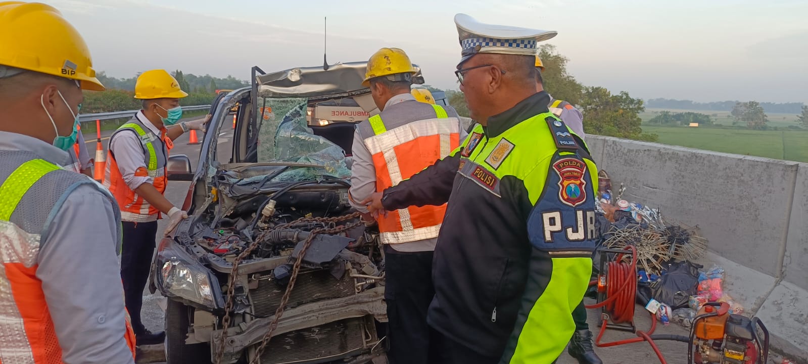 Kecelakaan Maut di Tol Jombang–Mojokerto, Tiga Penumpang Wuling Tewas
