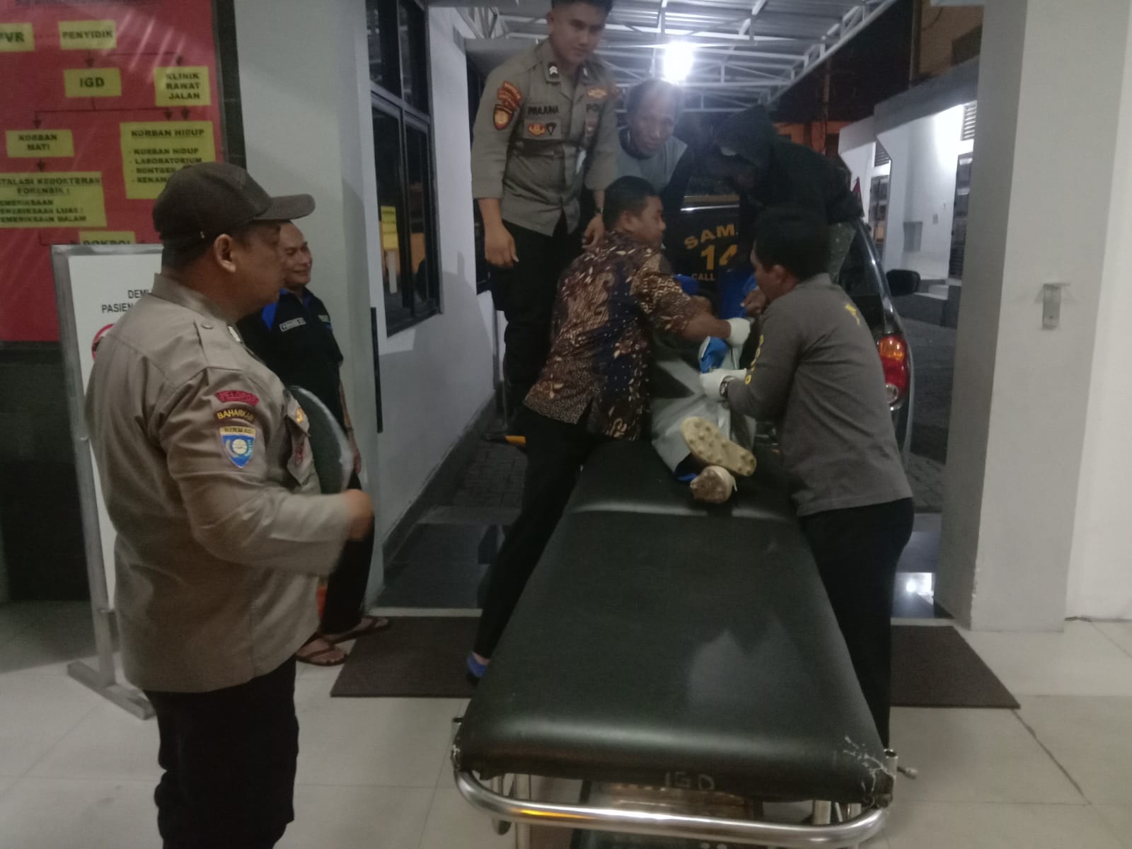 Pemotor Tewas Usai Tabrak Truk Tebu Parkir di Wates