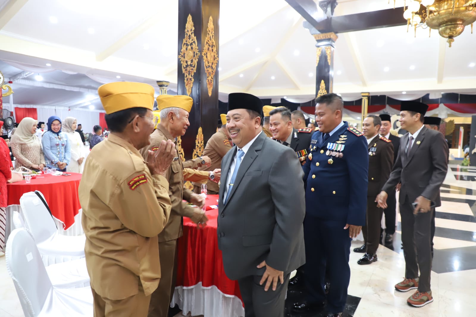 Malam Resepsi Kenegaraan HUT RI ke-80 di Jombang, Veteran Dapat Penghormatan Khusus
