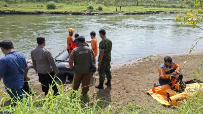 Diduga Hanyut Saat Mancing di Sungai Brantas Tulungagung, Pemuda Kediri Dilaporkan Hilang!