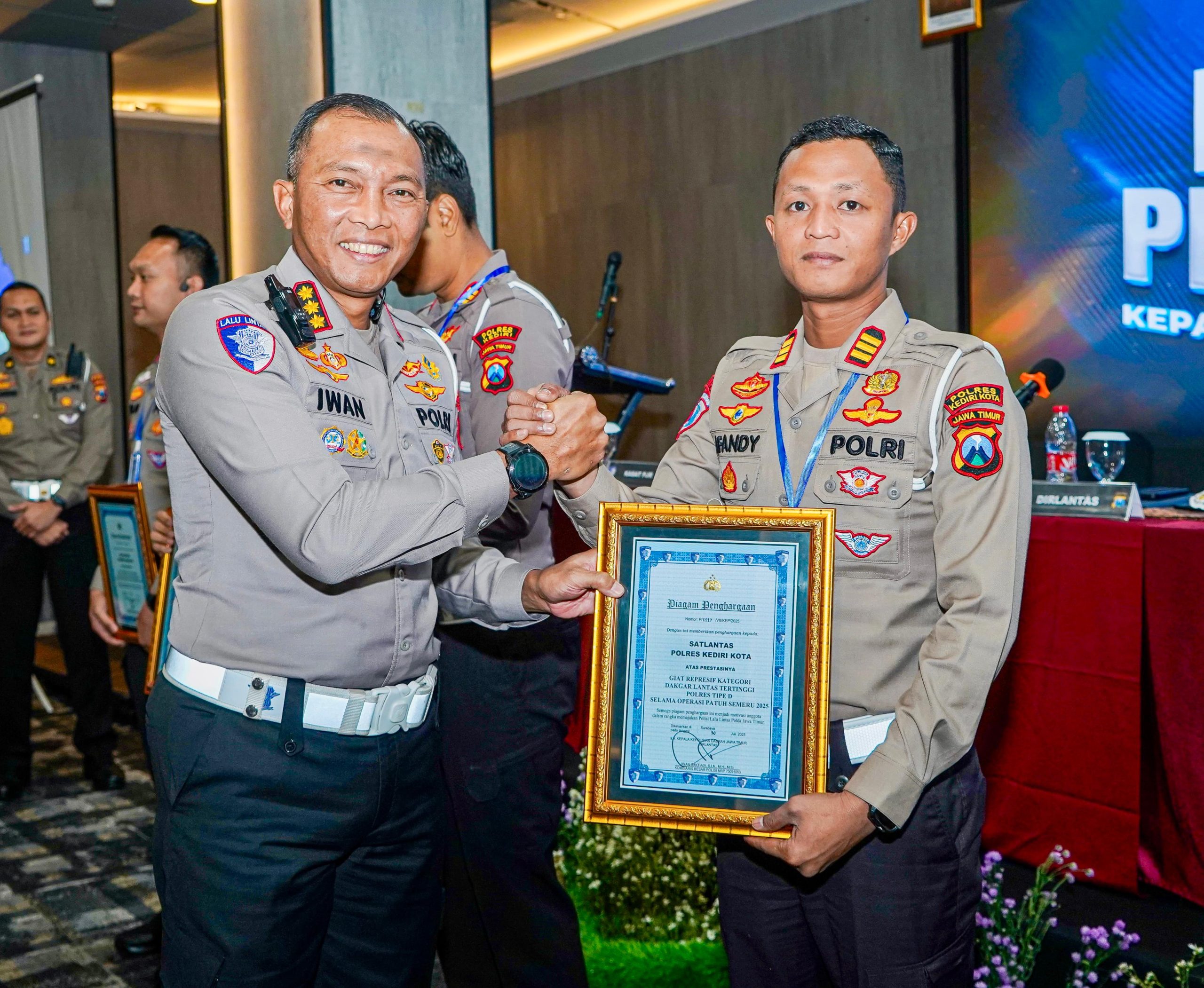 Satlantas Polres Kediri Kota Sabet Tiga Penghargaan Sekaligus dari Polda Jatim