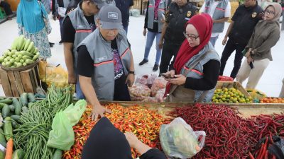 TPID Ponorogo Lakukan Sidak, Harga Bawang Merah Naik Sementara Cabai Turun
